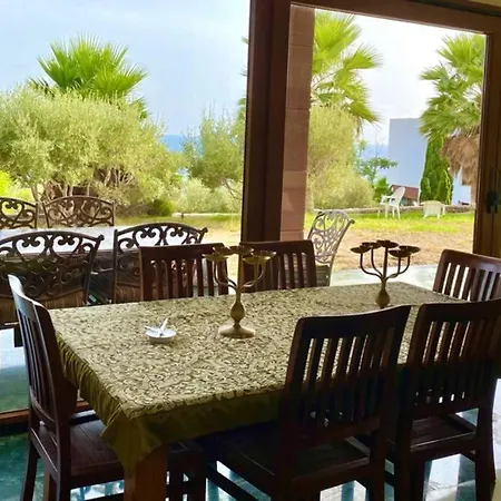 Villa Alcazaba Hills Adra